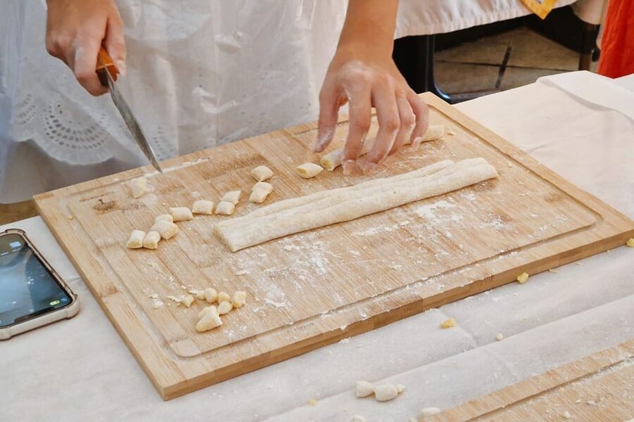 Gnocchi Cooking Class in Rome - Piazza Navona - Should You Book the Piazza Navona Gnocchi Class?