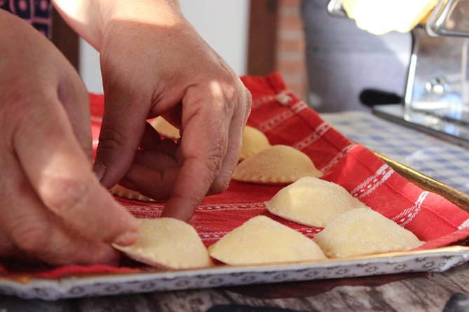 Handmade pasta workshop by Cilento Experience - Making tagliatelle by hand