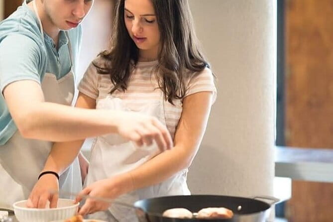 Hands on Deluxe Traditional 4-course dinner with fresh pasta - The four courses and why the format works