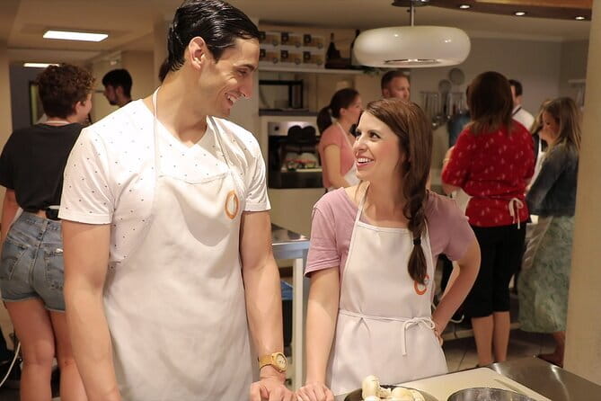 Hands-On Pasta Cooking Class in Florence with optional Pizza - At a glance