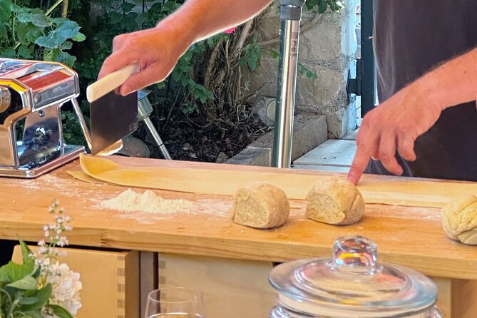 Homemade Italian Lasagna Experience with a Local Family - Timing, drinks, and dietary planning