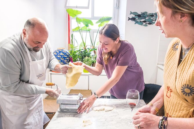 Homemade pasta Cooking Class & Home Restaurant in Rome - Key points to know before booking