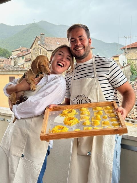 Homemade Pasta in a Peaceful Medieval Village - A family kitchen with Virginia and Nadia