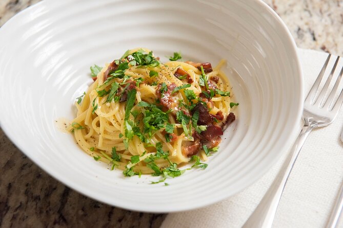 Italian Pasta & Dessert Class in Historic Center (3-Course Meal) - What makes carbonara worth studying