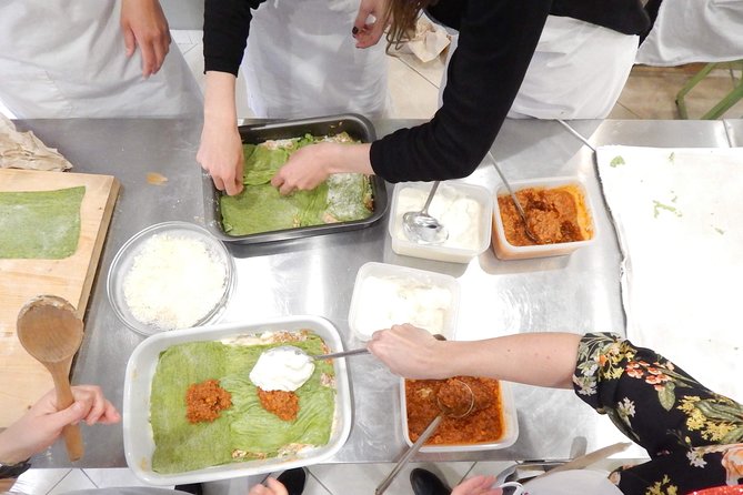 Lasagne Bolognese cooking and eating with Francesco - Starting at Italian Food Lab in Padua