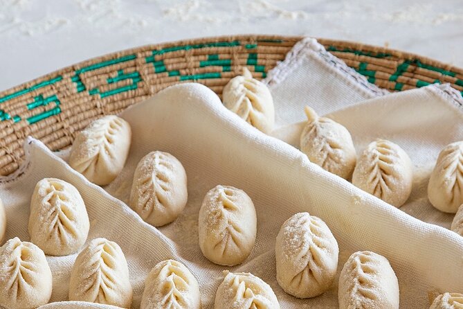 Learn how to make fresh pasta or Sardinian desserts from Vero Local - Choosing between pasta and Sardinian sweets