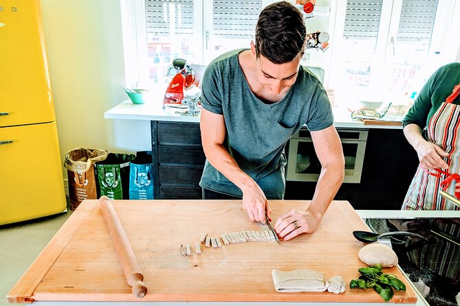 Learn How to Make Homemade Pasta. Como Area - Preparing a northern Italian sauce or dressing