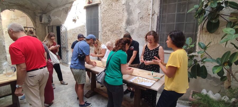 Lecce: Pasta Making Class in 1400s-Era Courtyard with Wine - Why This Pasta Class Works So Well in Lecce