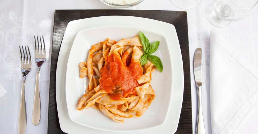 Lecce: Private Pasta-Making Class at a Local's Home - From ingredients to three local pasta dishes