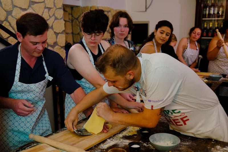 Lunchtime Pasta Pro Workshop - Choosing carbonara or cacio e pepe