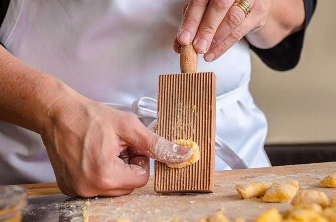 Luxury Gnocchi Making Class in Baltimore (Includes 3-Course Meal) - A practical setting, not a formal culinary school