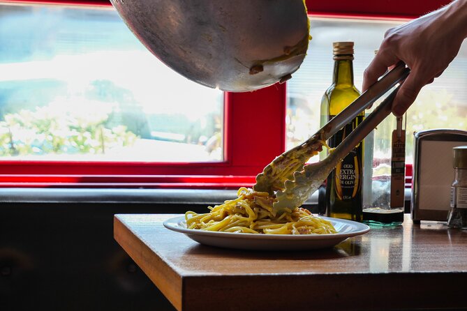 Make Pasta Carbonara from Scratch in a Jazz Club in Venice - Filippo’s teaching style matters
