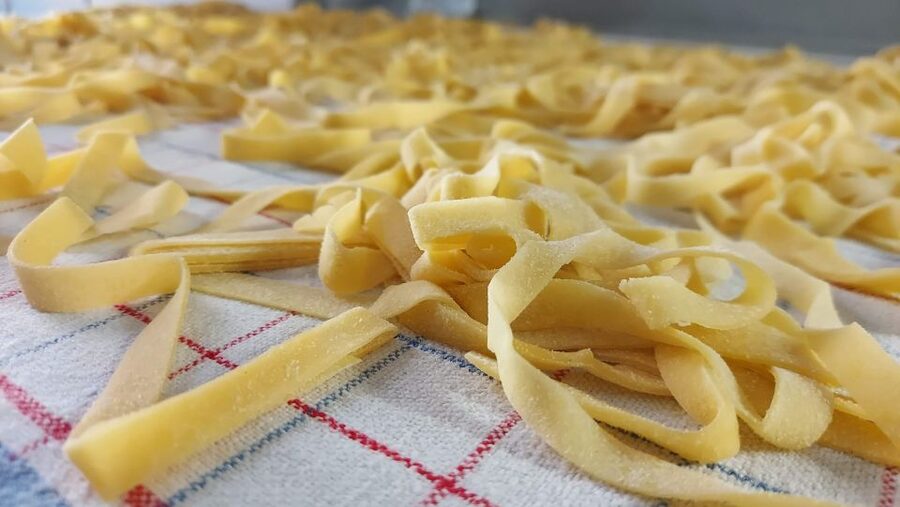 Make Your Own Pasta and Cookies! - A Four-Part Meal Around Your Own Work
