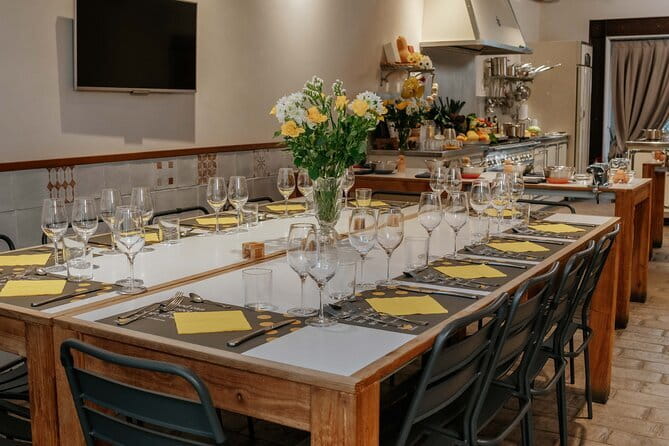 MaMa Florence Guided Market Tour and 4 Course-Pasta Cooking Class - Dietary needs require advance notice