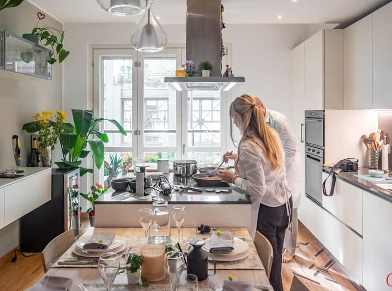 Milan: Hands-On Pasta & Dessert Cooking Class & Wine Pairing - Booking details worth keeping in mind