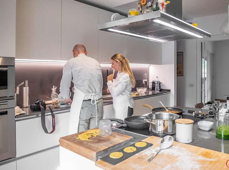 Milan: Hands-On Pasta & Dessert Cooking Class & Wine Pairing - What the small group changes