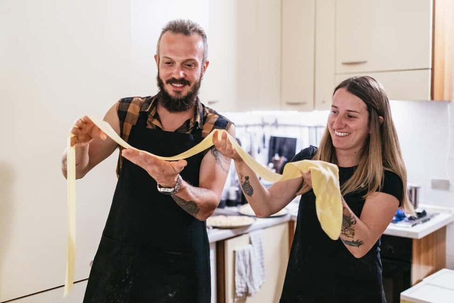 Milan: Pasta & Tiramisu Cooking Class with Premium Products - A home kitchen instead of a cooking school