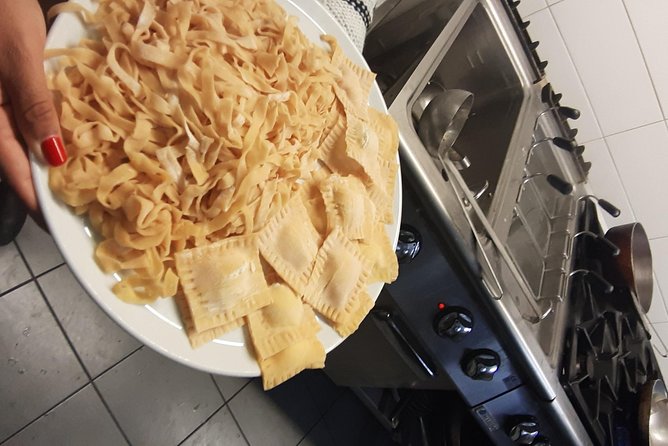 Naples Pasta Class: Fettuccine & Ravioli with Grandma’s Recipe - Making pasta in the heart of Naples