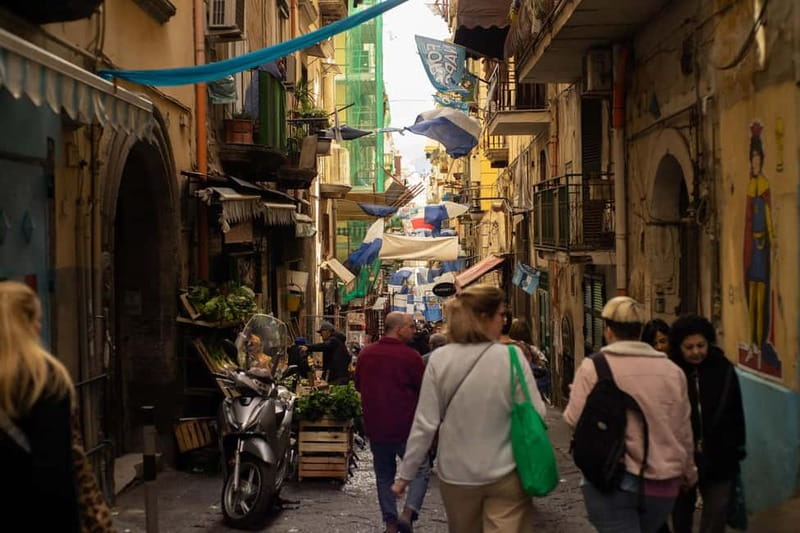 Naples: Pasta, Wine & Authentic Food Tour - How much food do you actually get?