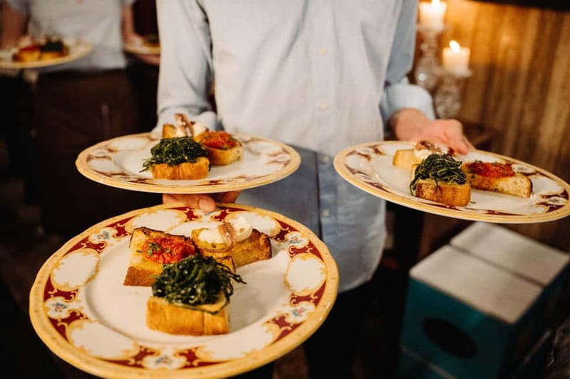 Naples: Pasta, Wine & Authentic Food Tour - Starting sweet at Piazza Amedeo