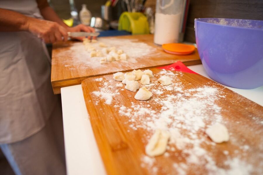 Naples: Private Pasta and Tiramisu Class at a Local's Home - Family cooking with children of all ages