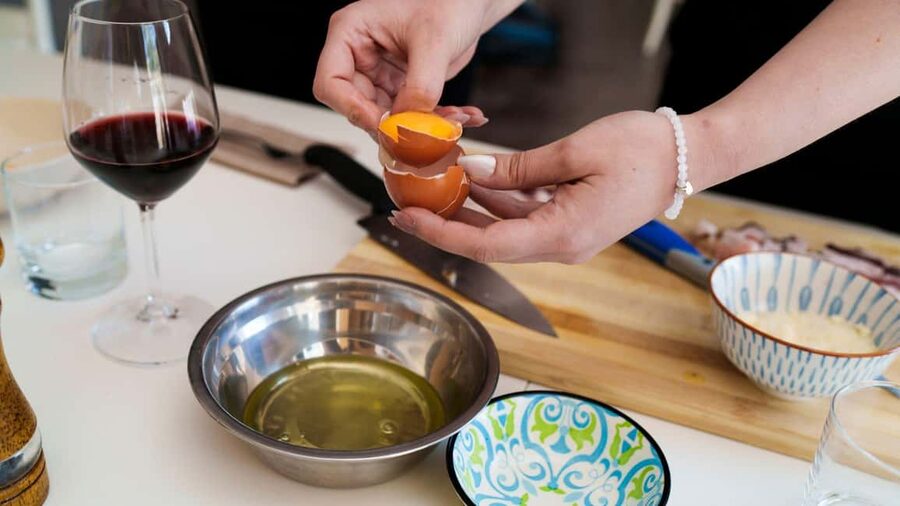 Olbia: cooking class on real pasta carbonara - Who will enjoy this Olbia activity?