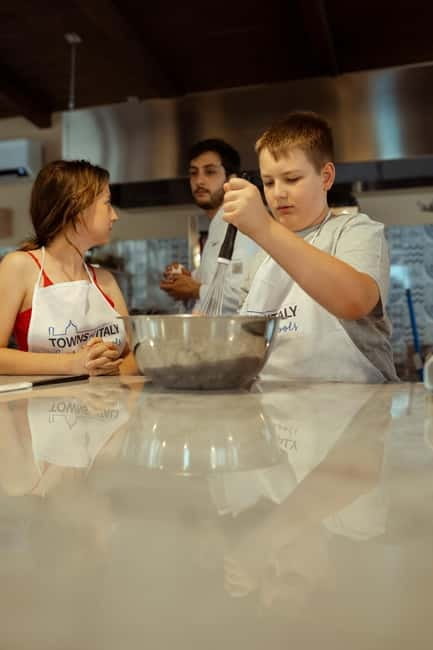 Palermo: Pasta and Gelato Making Class with Dinner and Wine - What the gelato lesson adds