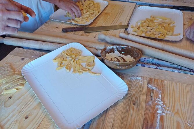 Parmigiano Reggiano, Balsamic Vinegar and fresh pasta tour - Who will get the most from this experience