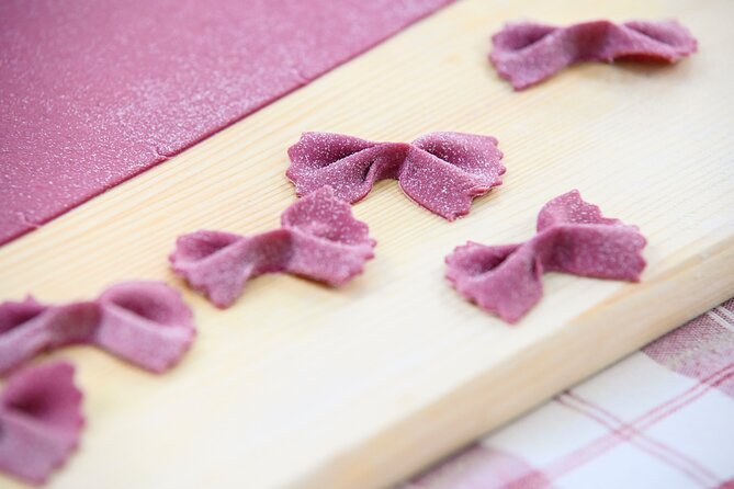 Pasta Academy Sfoglina Simonetta - From dough to rolled pasta