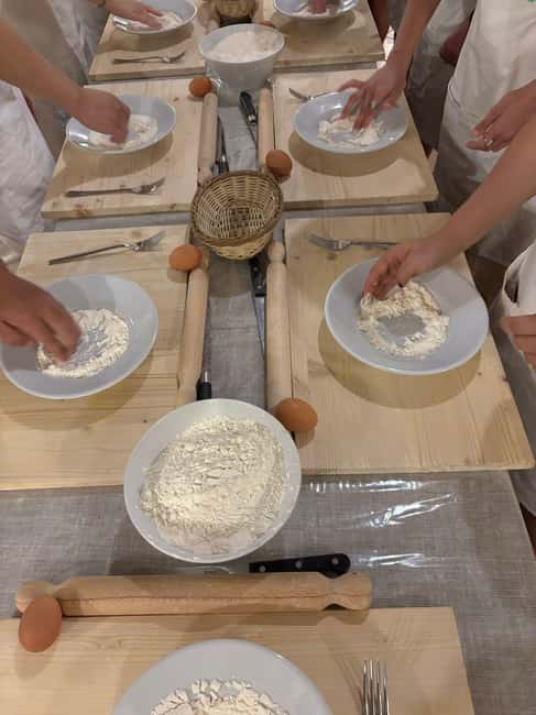 Pasta and tiramisù Cooking class with Wine at Piazza Navona - Planning your two hours