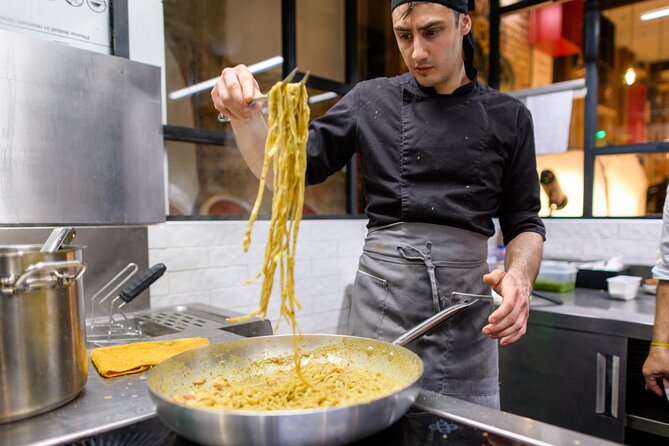 Pasta and Tiramisu Cooking Class with Wine in Venice - Fettuccine, Ravioli, and the Details That Matter