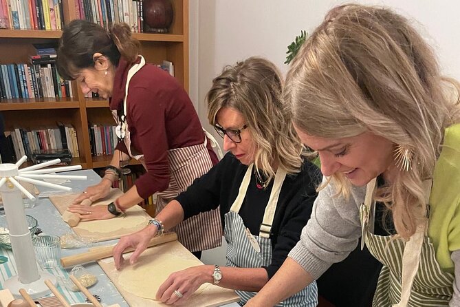 Pasta and Tiramisu join our cooking class - 6 pm: arriving with an appetite