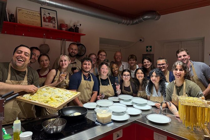 Pasta and Tiramisu Masterclass in Rome - Timing, group size, and who should book