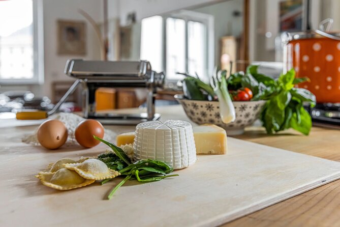 Pasta And Wine Class Make Ravioli in Lake Como - What the two-hour schedule should feel like