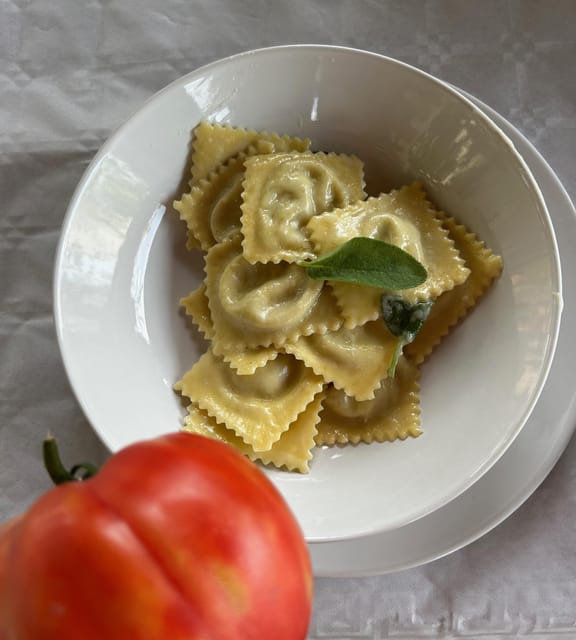 Pasta Cooking Class in a Garden near Pompeii - Who will enjoy this most