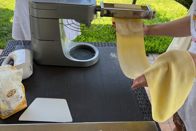 Pasta Cooking class in Pompeii - Key points at a glance