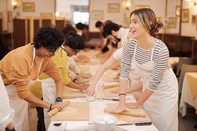 Pasta Cooking Class in Rome - Fettuccine Class in Piazza Navona - What you eat after the pasta lesson