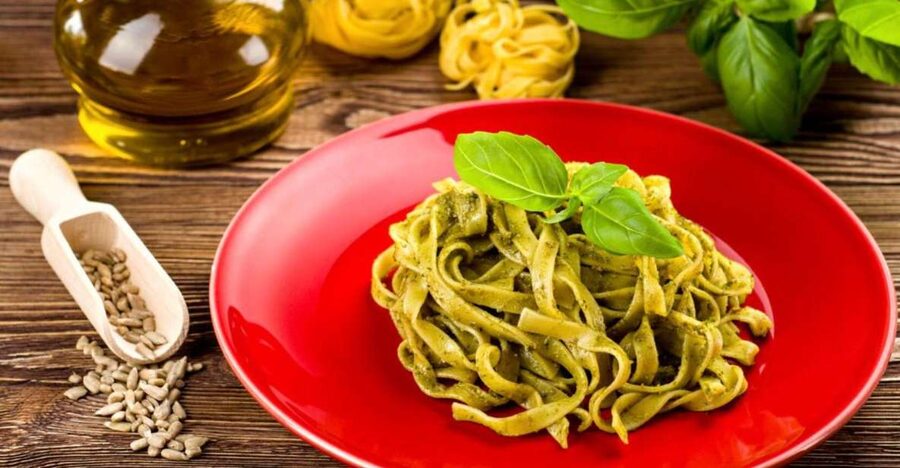 Pasta Cooking Class with Pesto Sauce Making in Rome Center - From the kitchen table to dinner at Ristorante Panzirone