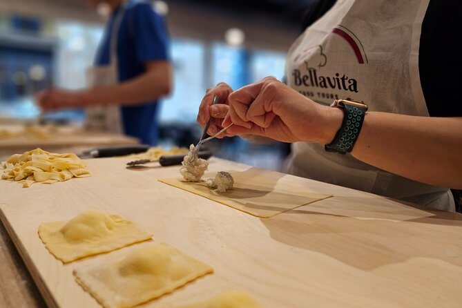 Pasta Fettuccine, Ravioli and Tiramisu MasterClass - Making pasta in central Rome