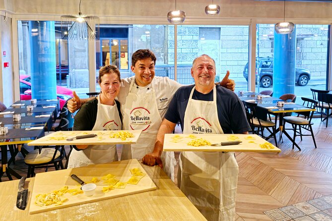 Pasta Fettuccine, Ravioli and Tiramisu MasterClass - Watching the chef finish the pasta