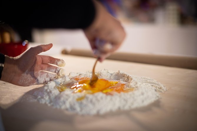 Pasta & Tiramisu Class at Local's home with tasting in Matera - Cooking pasta in a Matera home
