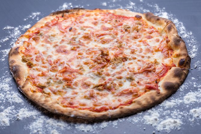 Pizza, Pasta and Tiramisù Cooking Class with Chef in Rome - Learning from a local Roman chef