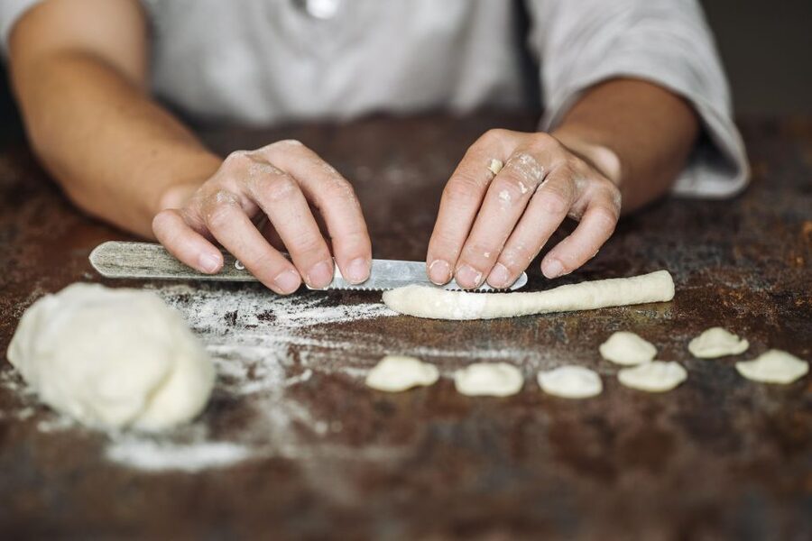 Polignano a Mare: Pasta Making Cooking Class with Drink - What happens during the two hours