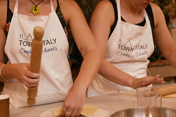 Premium Pasta and Gelato Cooking Class in Florence - The meal you sit down to eat