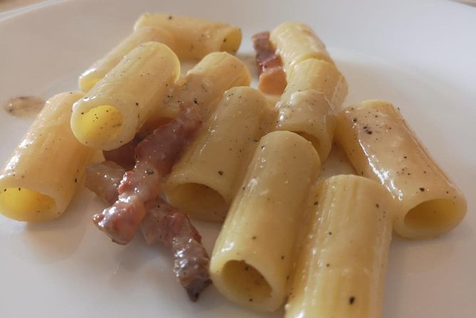 Private 4 Roman Pastas Tasting Tour in Rome - Timing, meeting point, and cancellation