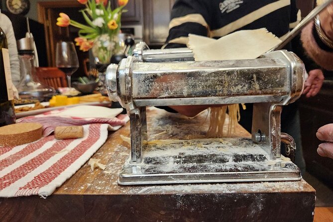 Private Chicago-style deep dish pizza or pasta making class - Dietary needs and the pasta default