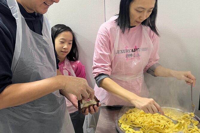 Private Fettuccine Alfredo and Ravioli Class Grandma recipe - A Neapolitan starter before the pasta