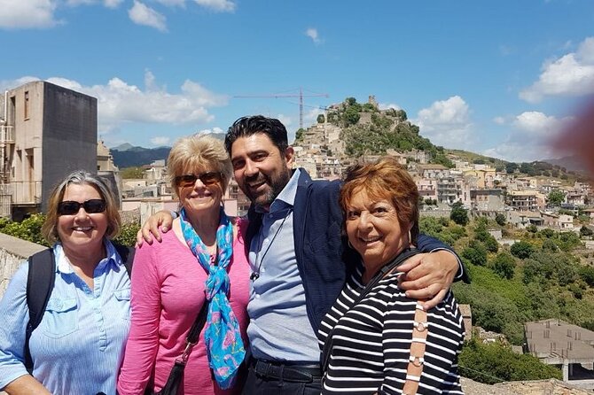 Private Godfather and Taormina Boat Tour with Appetizer and Pasta - From hill town to Giardini Naxos Bay
