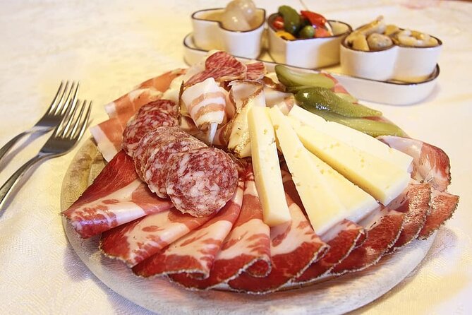 Private Godfather and Taormina Boat Tour with Appetizer and Pasta - Weather can change the second half