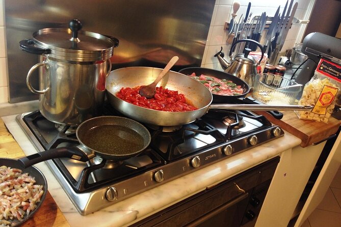 Private Testaccio Market Tour and Pasta Class in Rome with Chiara - What happens at Testaccio Market